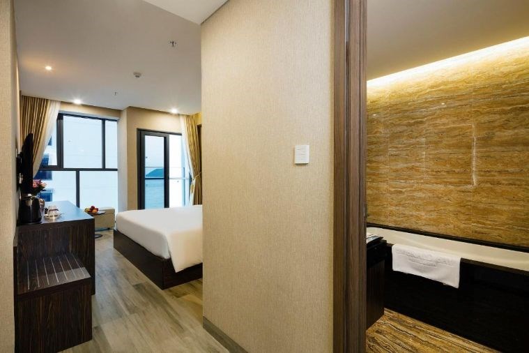 Emerald Bay Hotel & Spa Nha Trang 